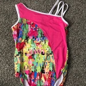 Gymnastics leotard